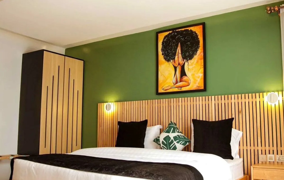 Bedroom Wood Feature Set