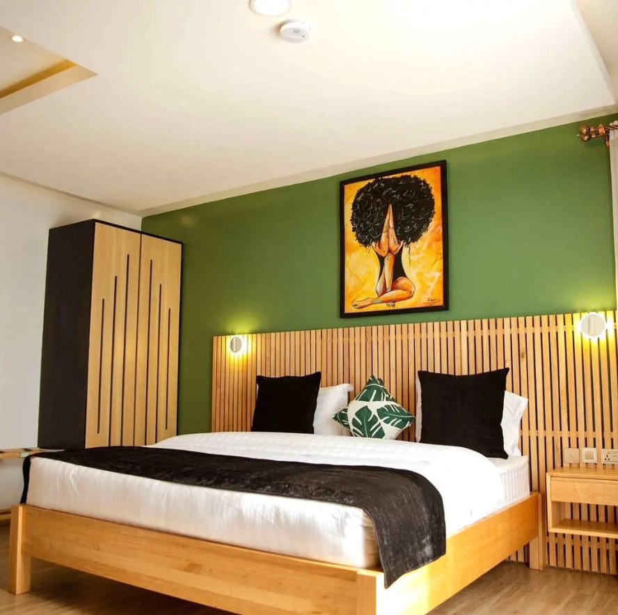 Bedroom Woodwork Set