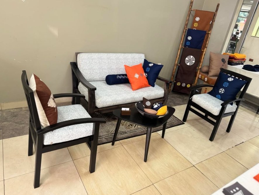 Lounge Armchair Set